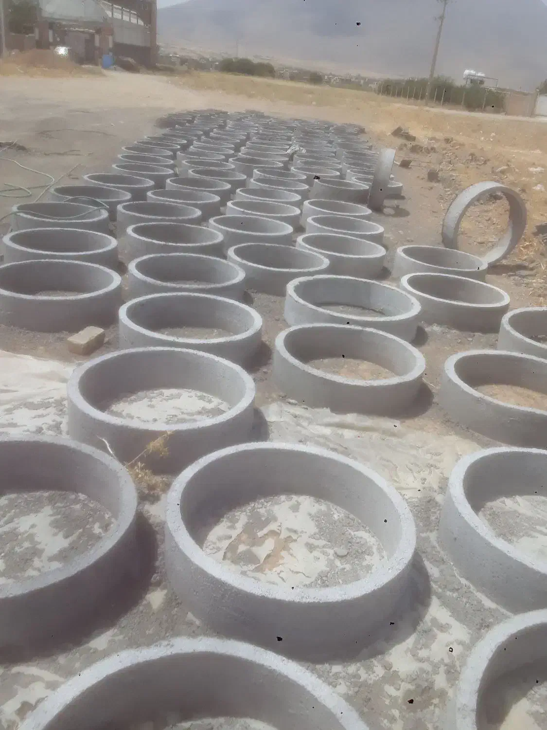 نیازمند به کارگر|استخدام معماری، عمران و ساختمانی|شازند, |دیوار