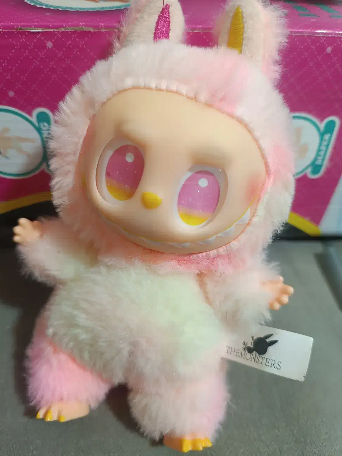 لبوبو|اسباببازی|شیراز, تندگویان|دیوار