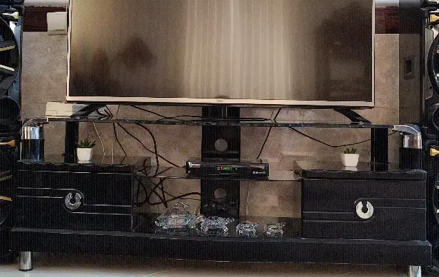 میز تلویزیون و کنسول آینه|بوفه، ویترین، کنسول|جیرفت, |دیوار