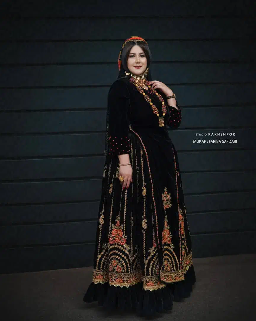 لباس محلی|لباس|شوشتر, |دیوار