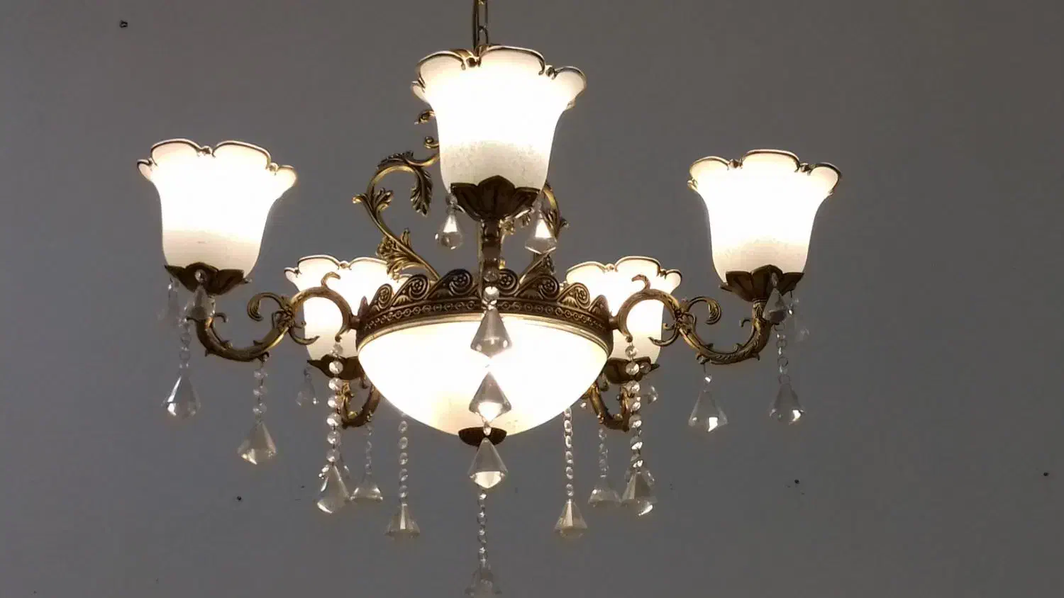 لوستر|لوستر و چراغ آویز|آبیک, |دیوار