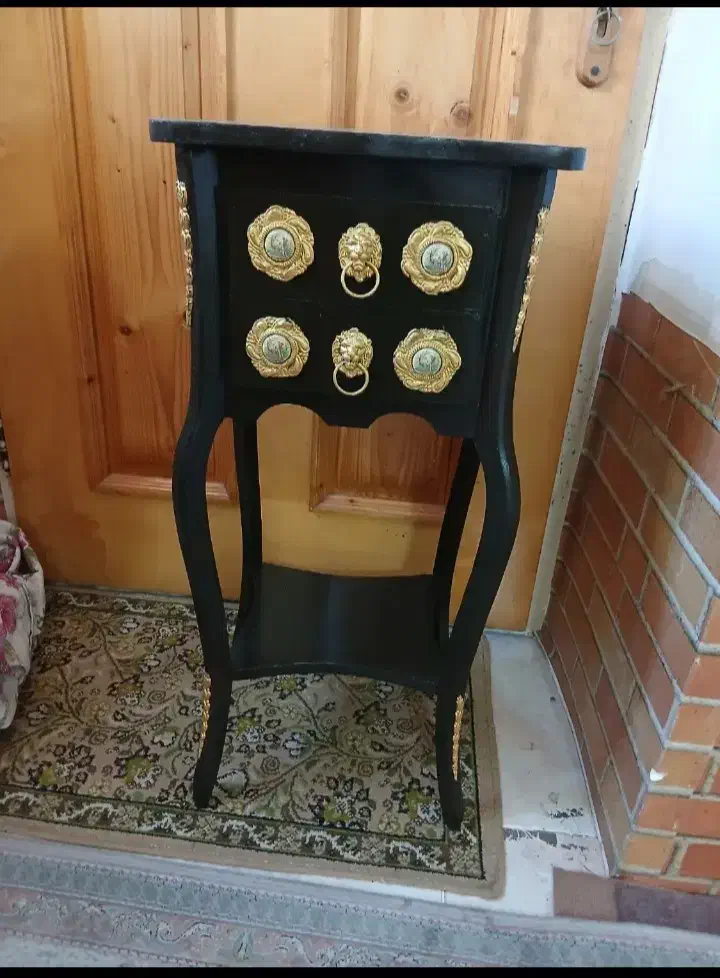 قیمت 500|میز تلفن|لاهیجان, فیاض|دیوار