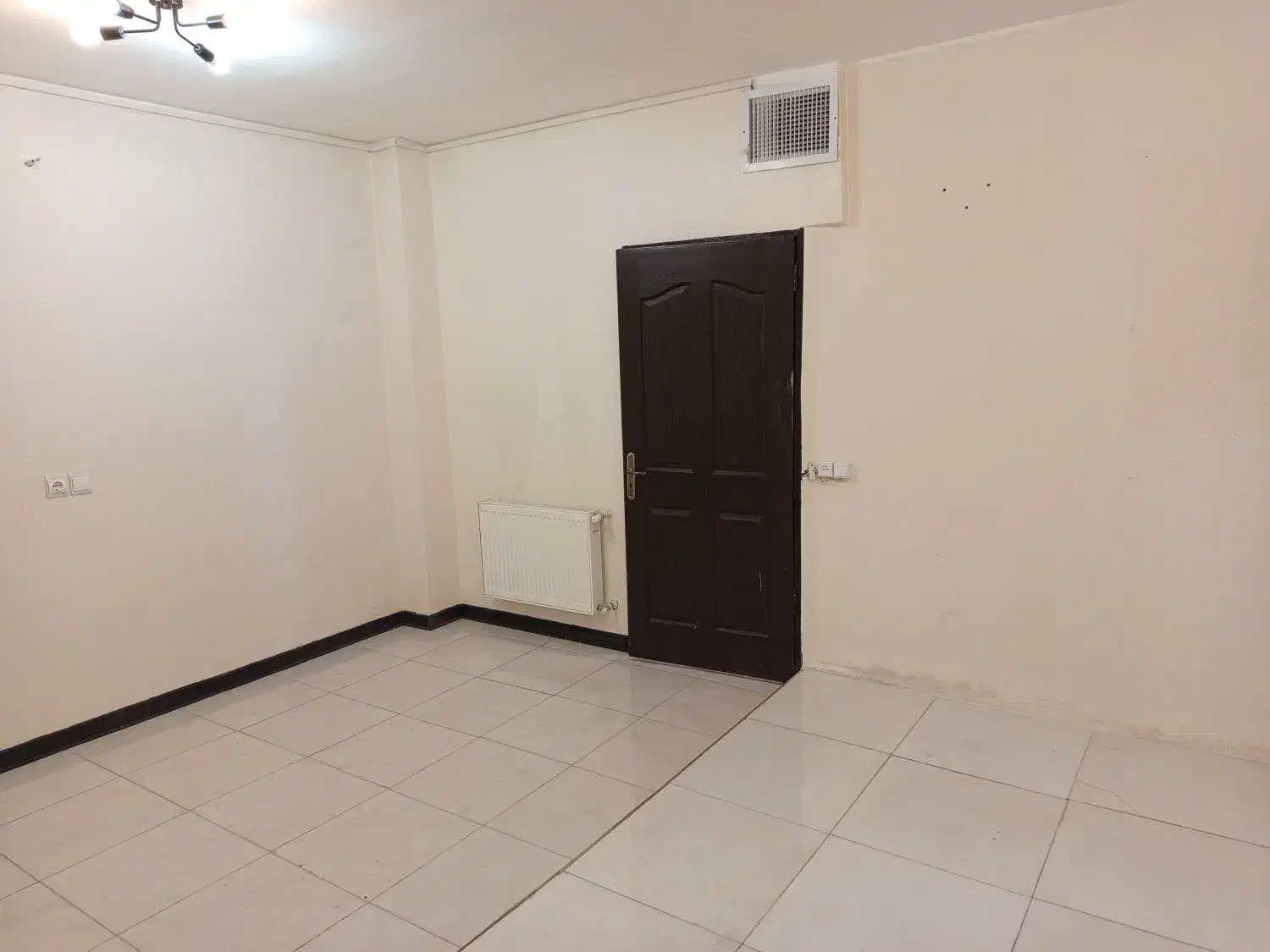 خدماتی ۵۵ متر ۲ خواب|اجارهٔ دفتر کار، اتاق اداری، مطب|شاهینشهر, حافظ جنوبی|دیوار