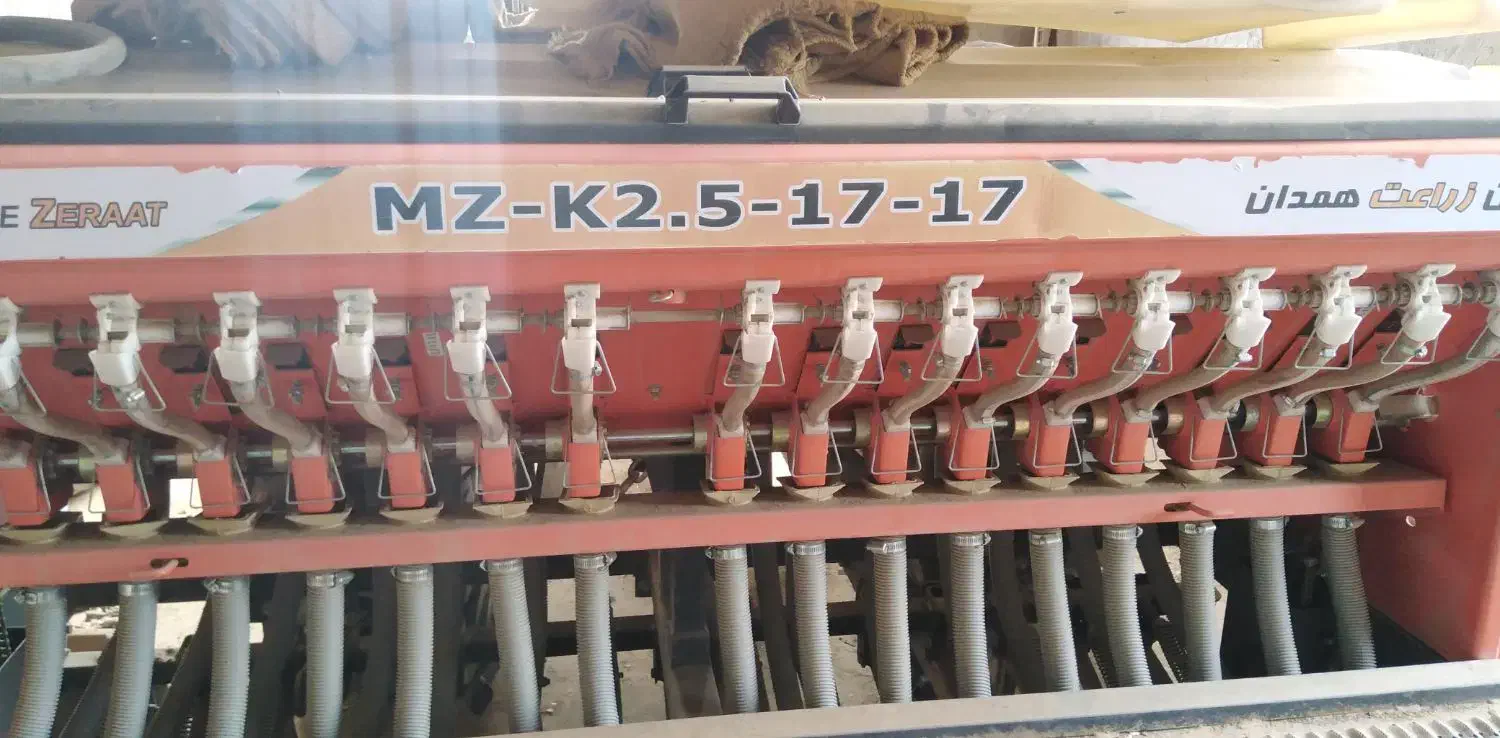 گندمکار زراعت همدان ۱۷ ردیفه|ماشین‌آلات صنعتی|جوین, |دیوار