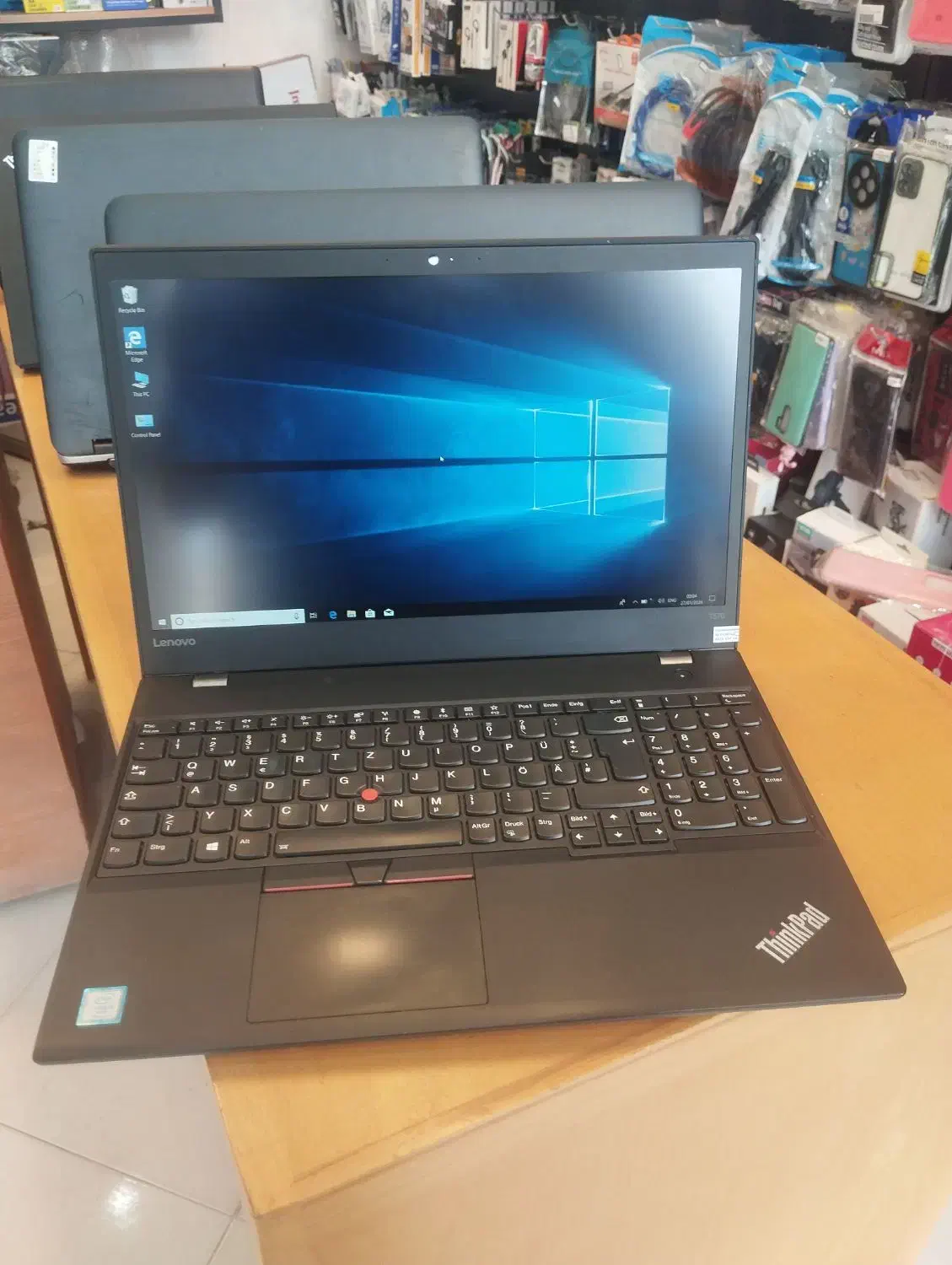 لپتاپ  Lenovo T570|رایانه همراه|مرودشت, فاز اول شهرک فرهنگیان|دیوار