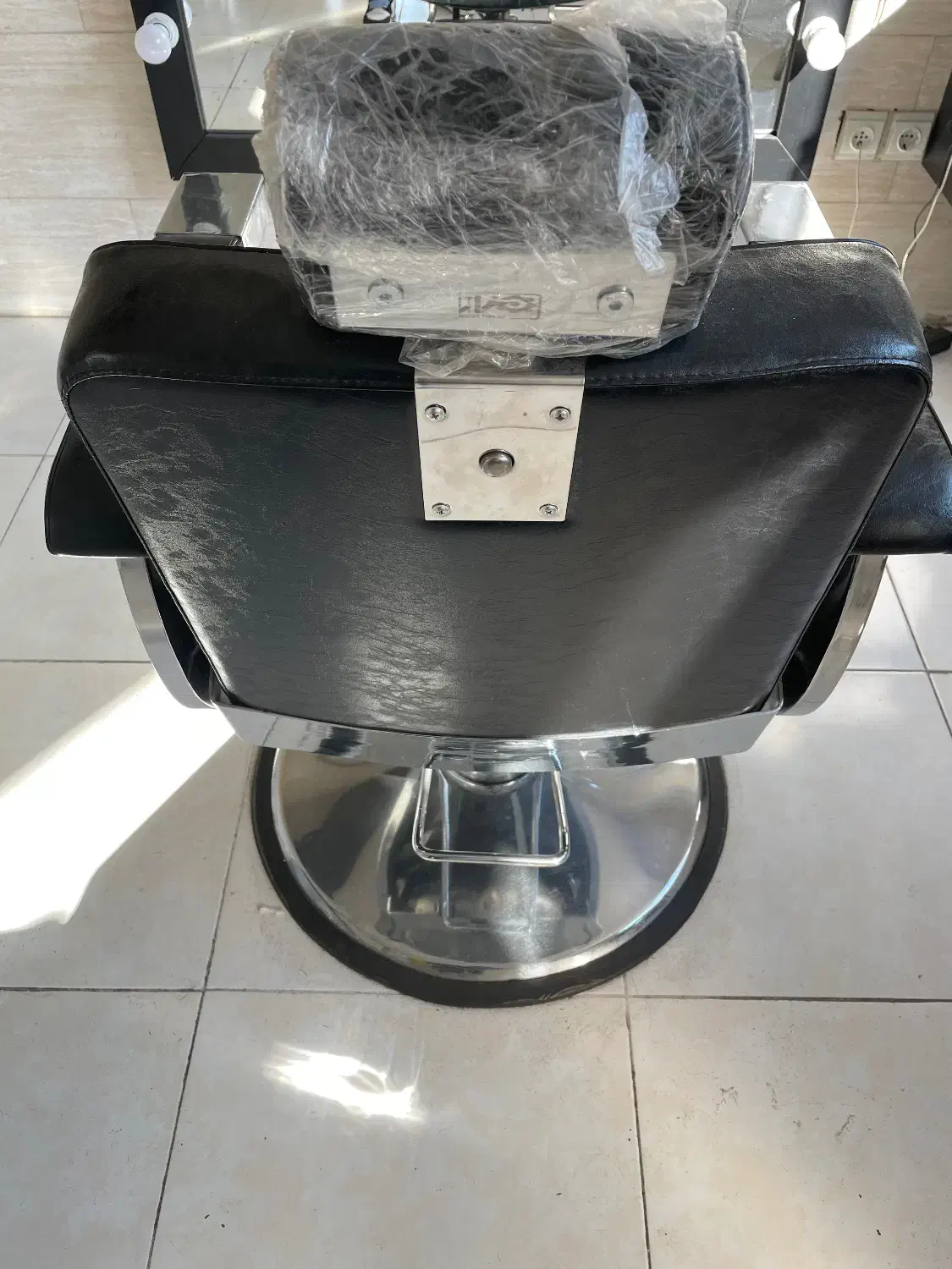 صندلی ارایشگاه میکاپ VIP|آرایشگاه و سالن‌های زیبایی|اصفهان, گلزار|دیوار