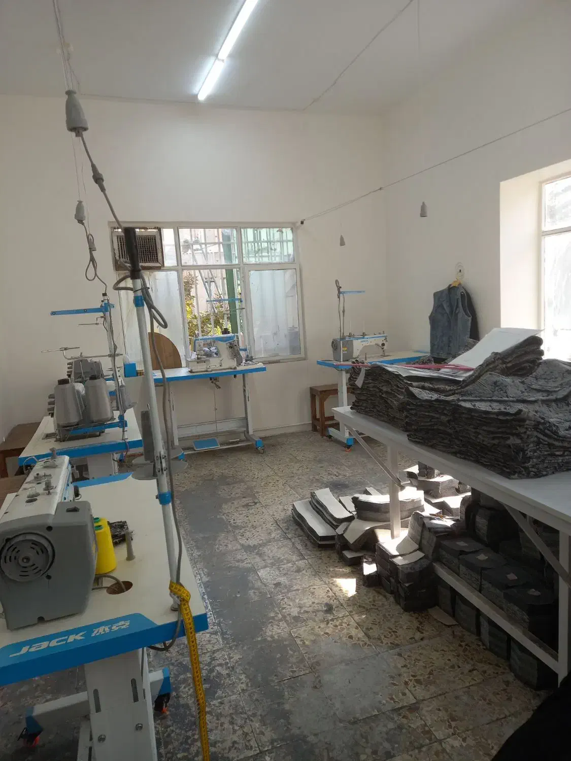 وسط کار خانم مترو مهدیه|استخدام صنعتی، فنی، مهندسی|تهران, قلمستان|دیوار