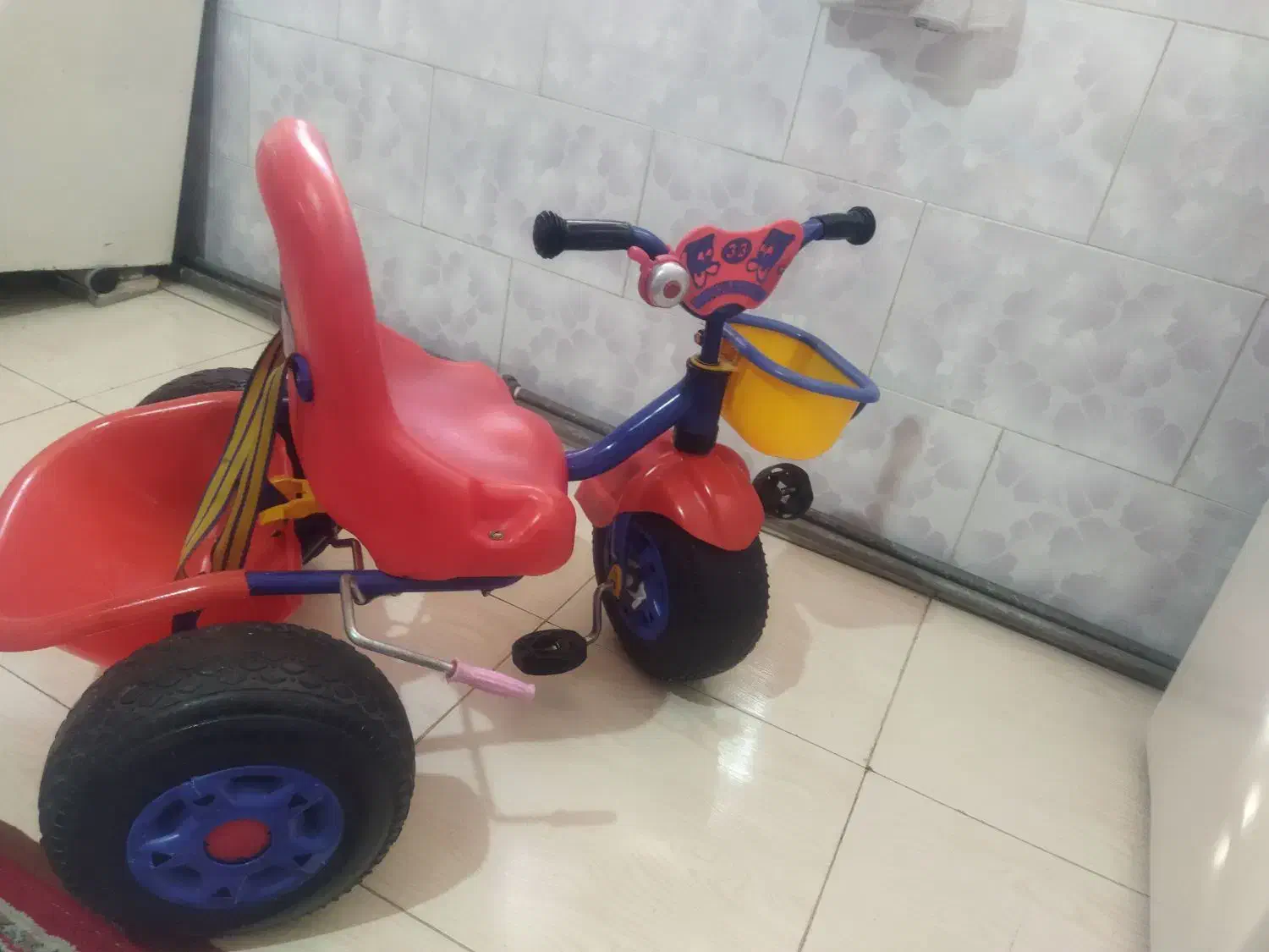 سه چرخه سالم درحد نو برند جی تویز|اسباب‌بازی بچه|محمدیه-قزوین, |دیوار