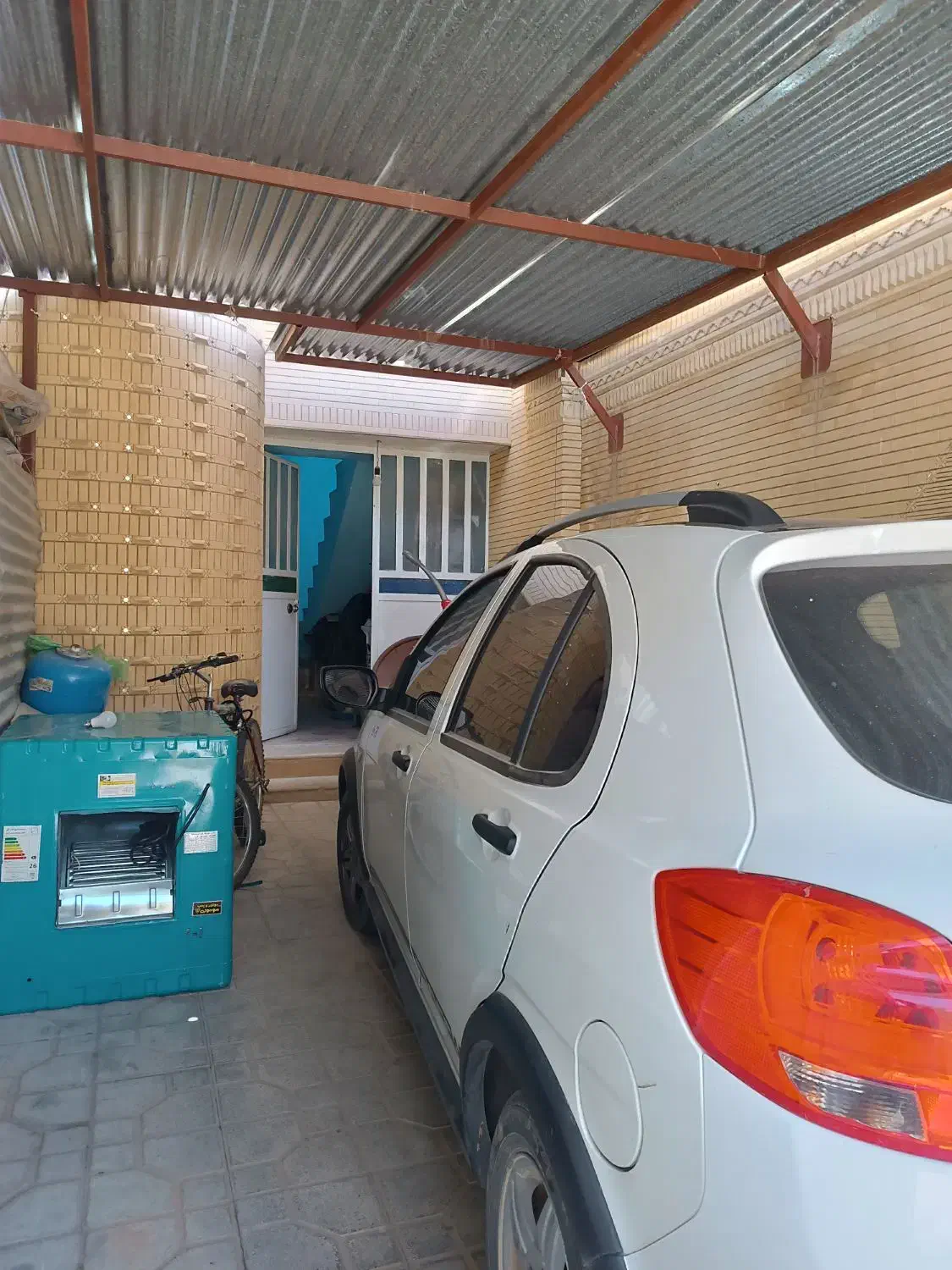 فروشکوییکRمدل1400فابریک|خودرو سواری و وانت|صدرا-فارس, فاز ۲|دیوار