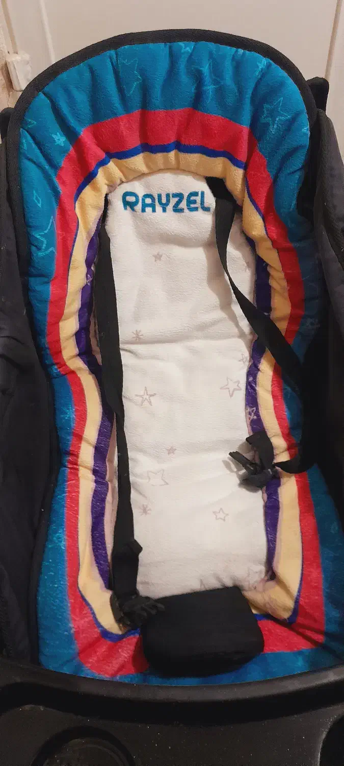 کالسکه‌ در‌حد‌نو|کالسکه و لوازم جانبی|تربت‌حیدریه, بوستان باغ ملی|دیوار