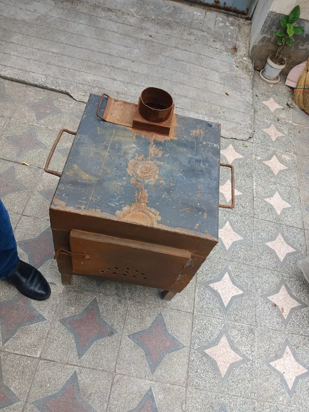 بخاری هیزمی ورق سنگین با وزن ۳۲ کیلو|کوهنوردی و کمپینگ|بهشهر, |دیوار