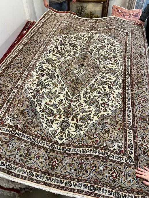 فرش دستبافت کرم ۶ متری|فرش|تهران, یوسف‌آباد|دیوار