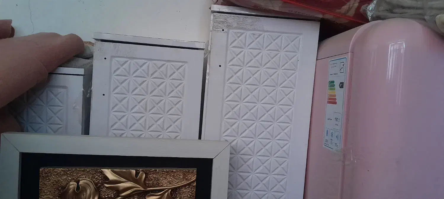 جاکفشی.قاب عکس .صندلی چرخدار|جاکفشی، کمد، دراور|آرادان, |دیوار