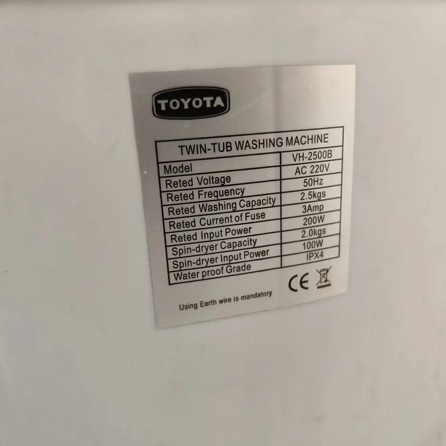 مینیواش دوقلو تویوتا VH-2500B سالم و تمیز|ماشین لباسشویی و خشککن لباس|زنجان, |دیوار