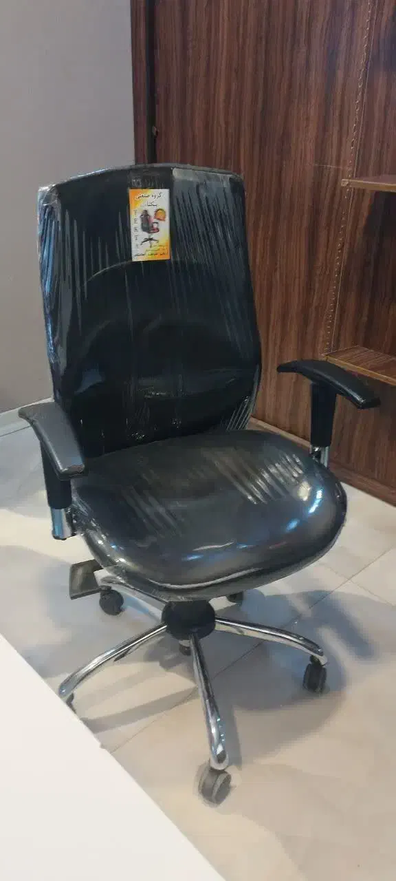صندلی جک دار مناسب دفتر کار فروش فوری|مبلمان اداری|مشهد, هفده شهریور|دیوار