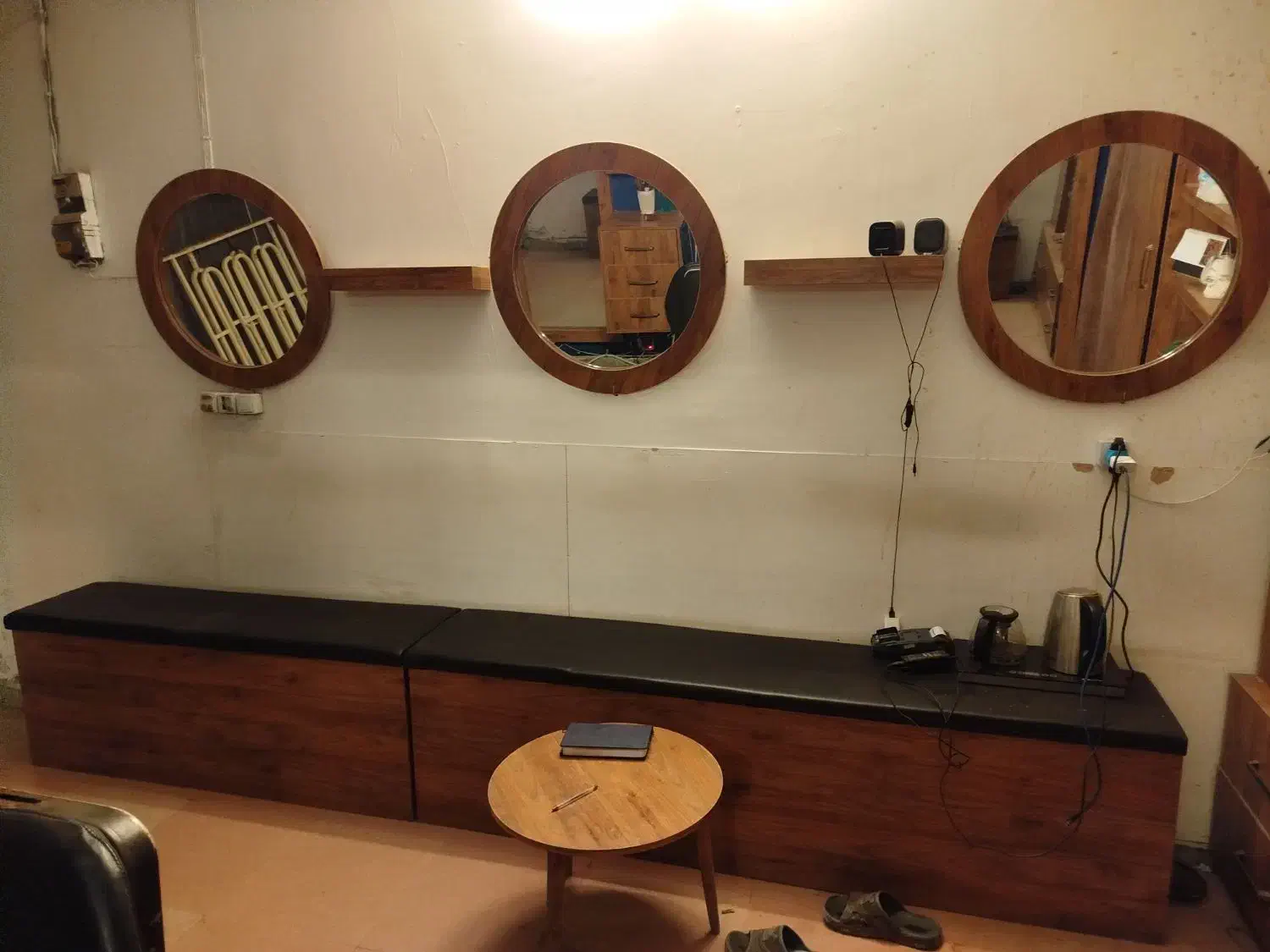 دکور کامل آرایشگاه|آرایشگاه و سالنهای زیبایی|تربت جام, جامی|دیوار