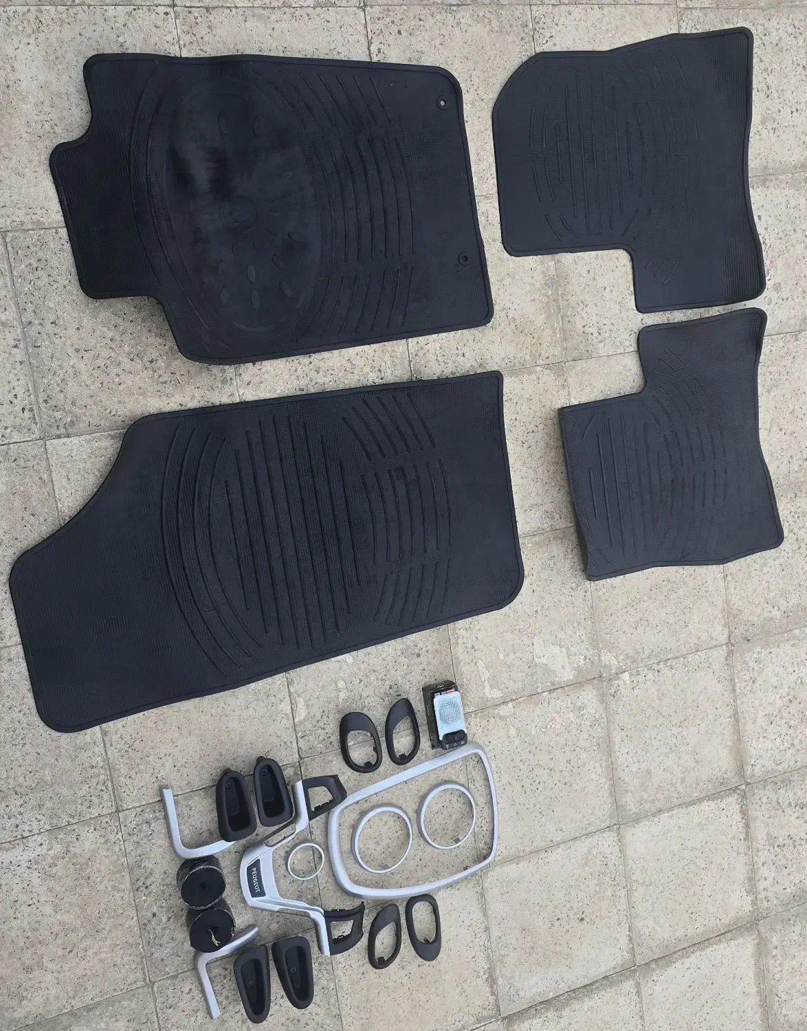 ست دکوراتیو ۱۵ تیکه فابریک پژو ۲۰۷ و کف پایی|قطعات یدکی و لوازم جانبی|تهران, وردآورد|دیوار