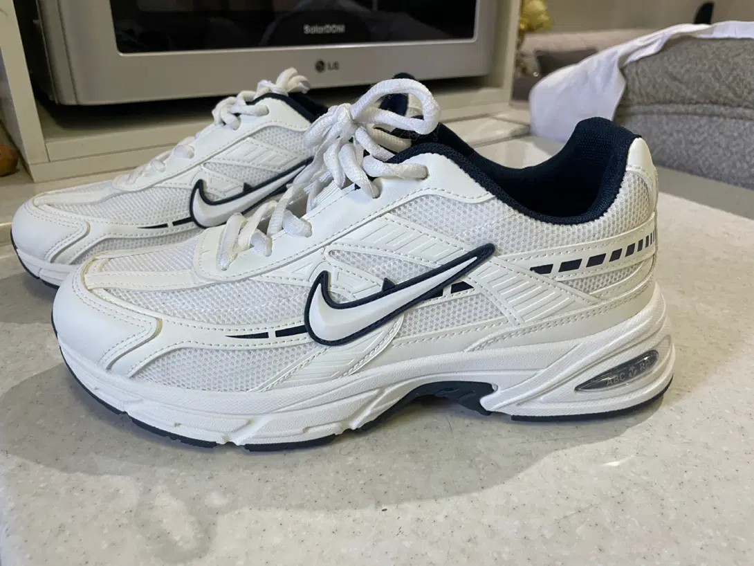 کتونی کتانی نو Nike وارداتی خارجی نایک سایز۴۰|کیف، کفش، کمربند|تهران, تهرانسر مرکزی|دیوار