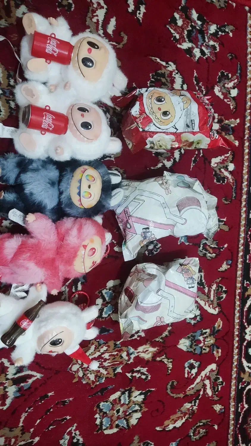 عروسک لبوبو|اسباب‌بازی بچه|لامرد, |دیوار