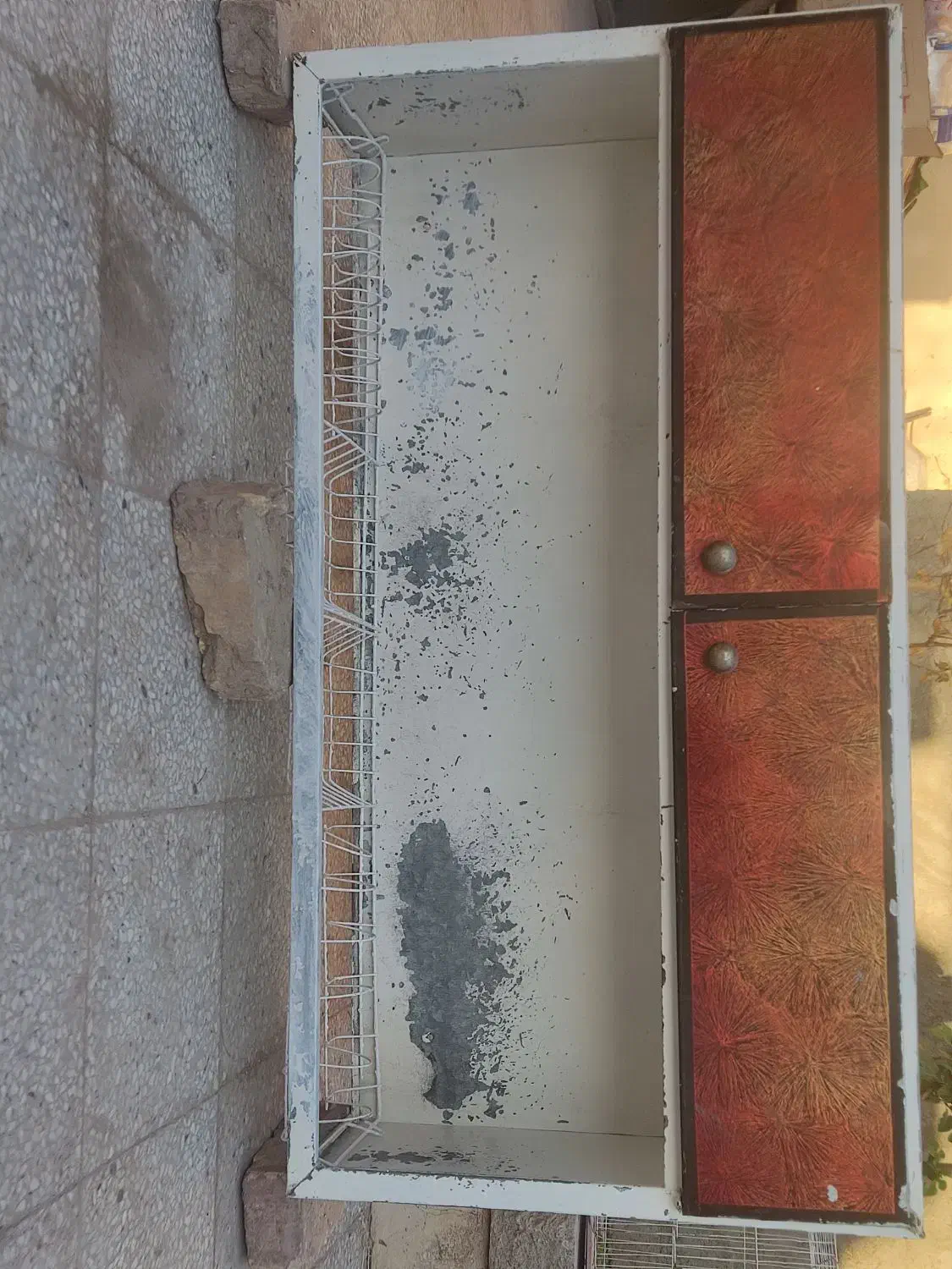 یک عدد آبچکان|آبچکان و نظمدهنده ظروف|زابل, |دیوار