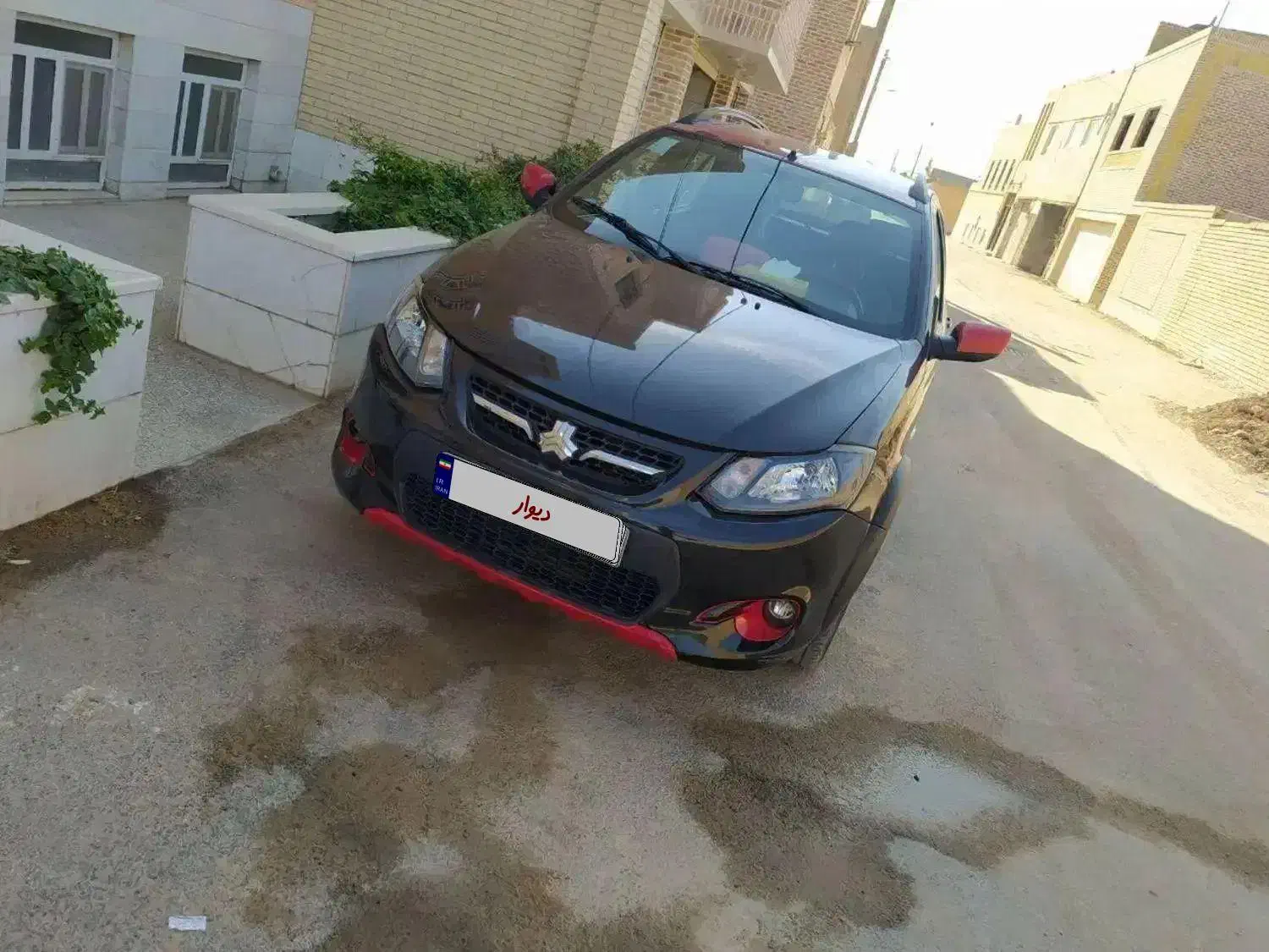 کوییک آر ۱۴۰۱ مشکی قرمز|خودرو سواری و وانت|قشم, |دیوار