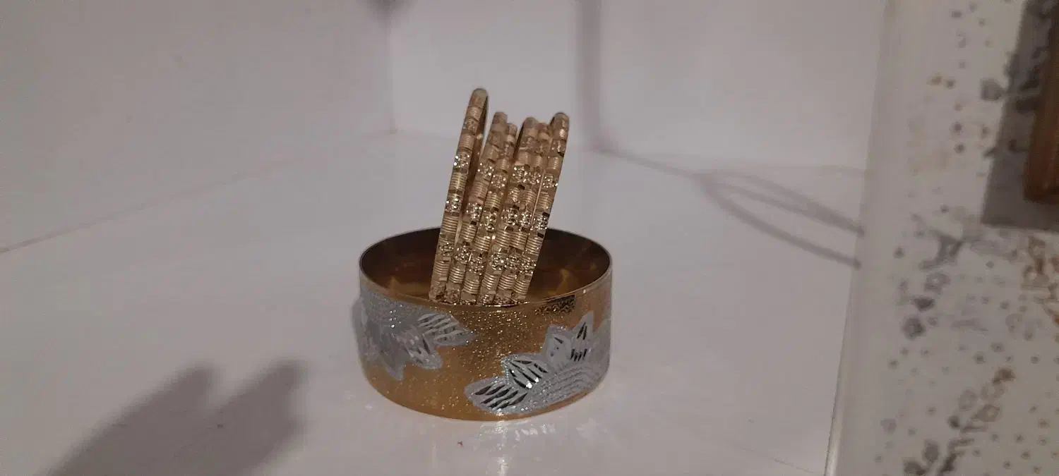 تکپوش والنگو رنگ ثابت در حدنو|جواهرات|کرمانشاه, |دیوار