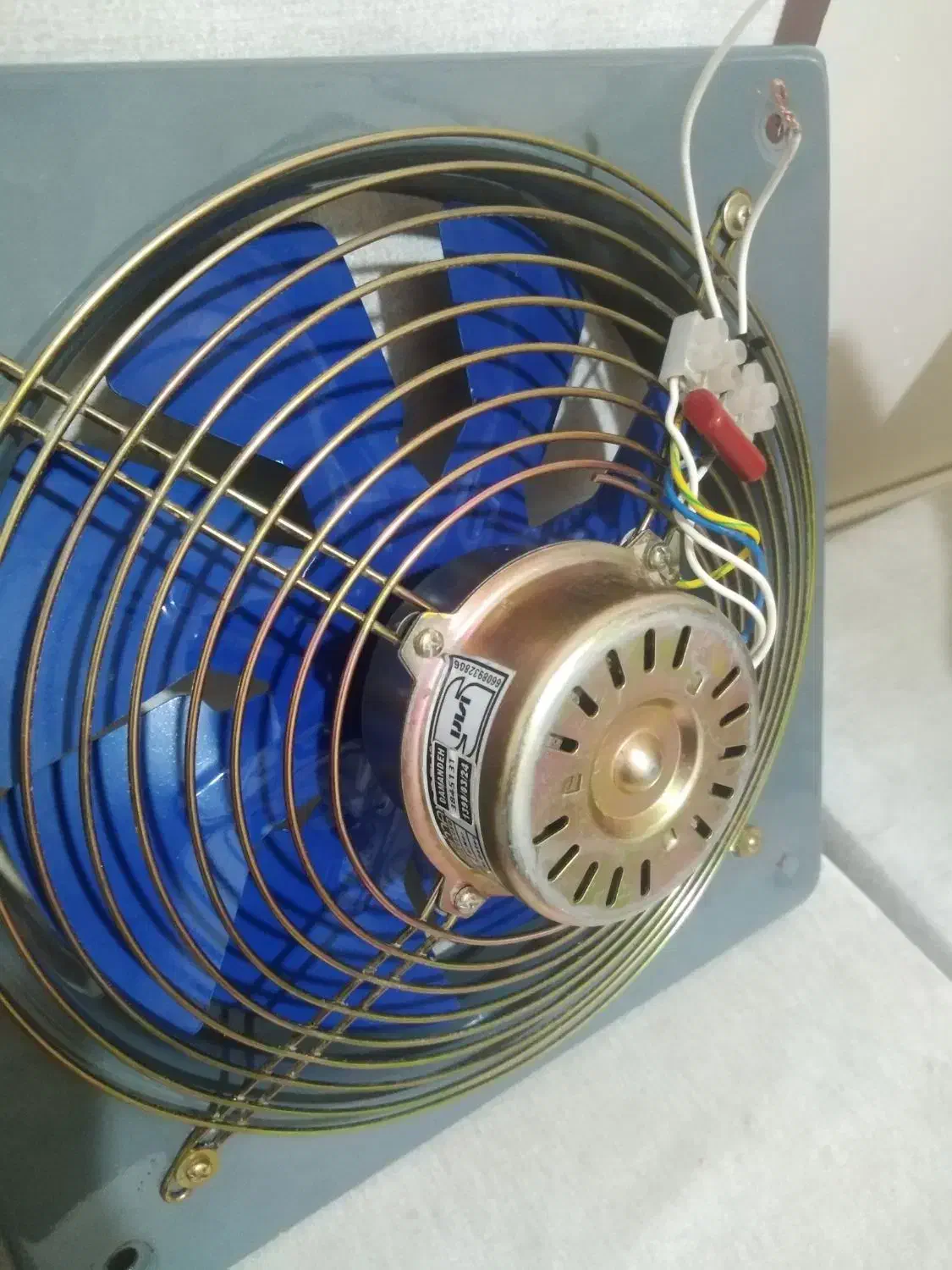 هواکش دمنده|پنکه و تصفیهکنندهٔ هوا|تبریز, |دیوار