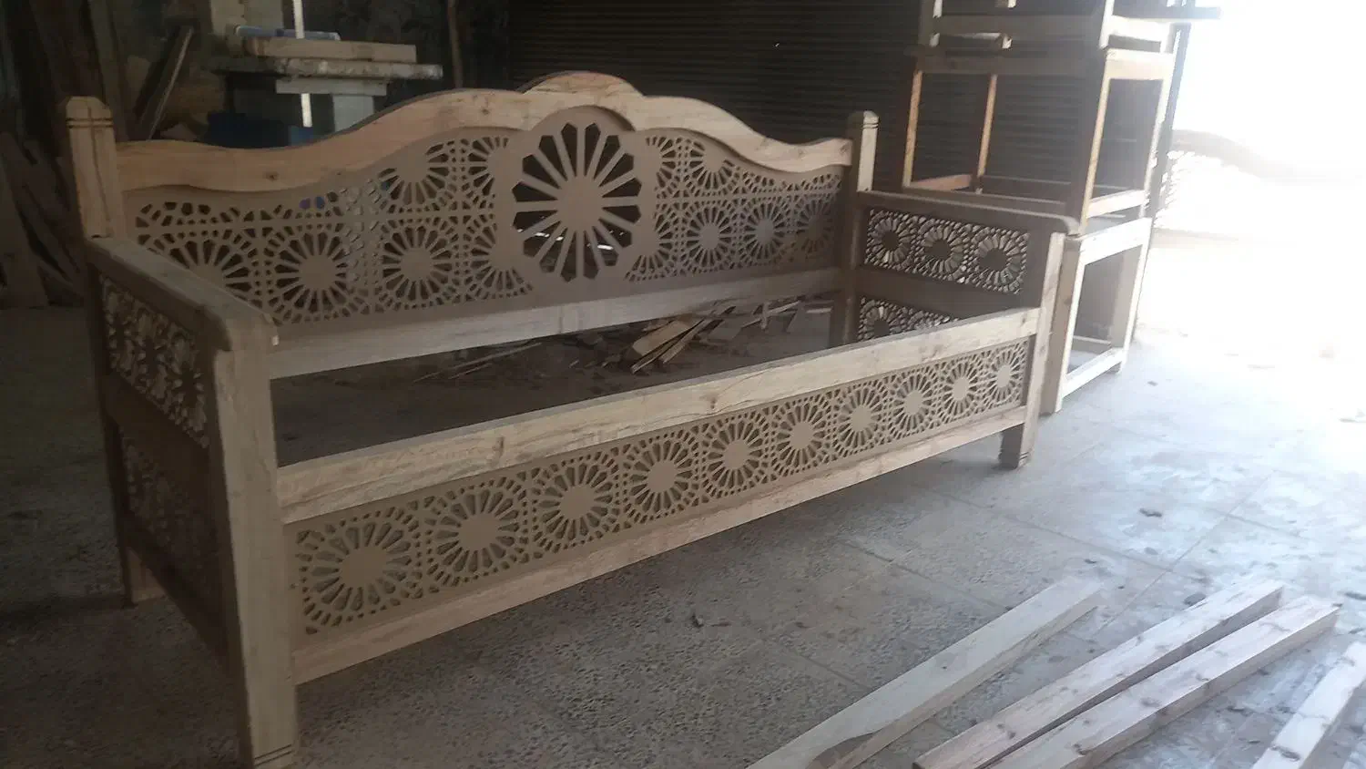 تولید تخت سنتی|تخت و سرویس خواب|خمینی‌شهر, |دیوار