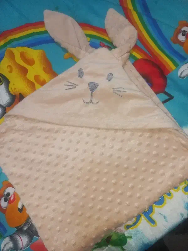 پتـو دورپیچ نوزادی|رختخواب، بالش، پتو|بندر امام خمینی, |دیوار