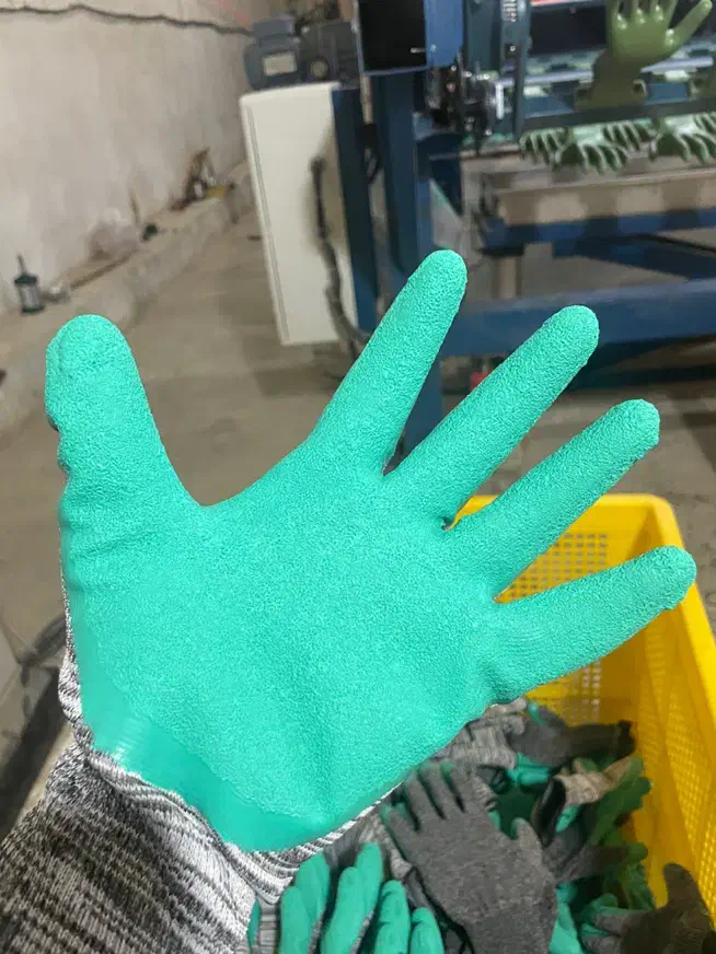 نیروی کار برای شیفت شب|استخدام صنعتی، فنی، مهندسی|محمدشهر, یزدیها|دیوار