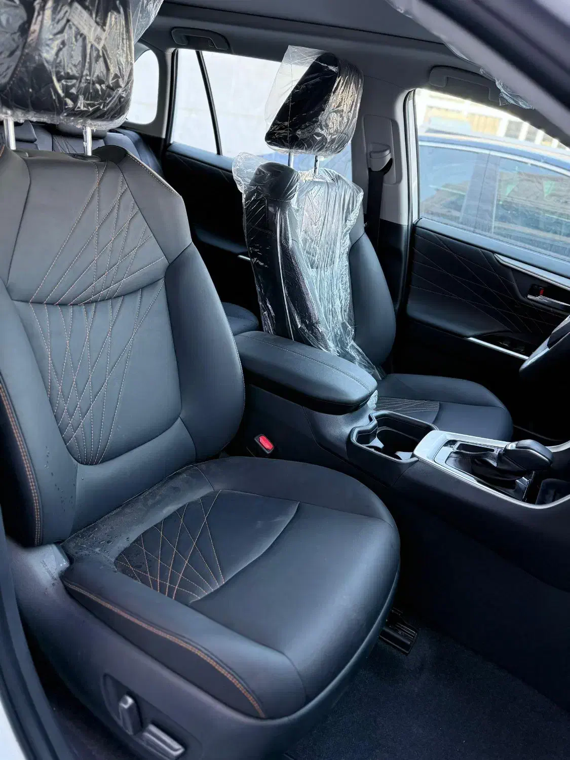 تویوتا راوفور فول آپشن مدل ۲۰۲۵|خودرو سواری و وانت|اهواز, اسلام آباد شرقی|دیوار