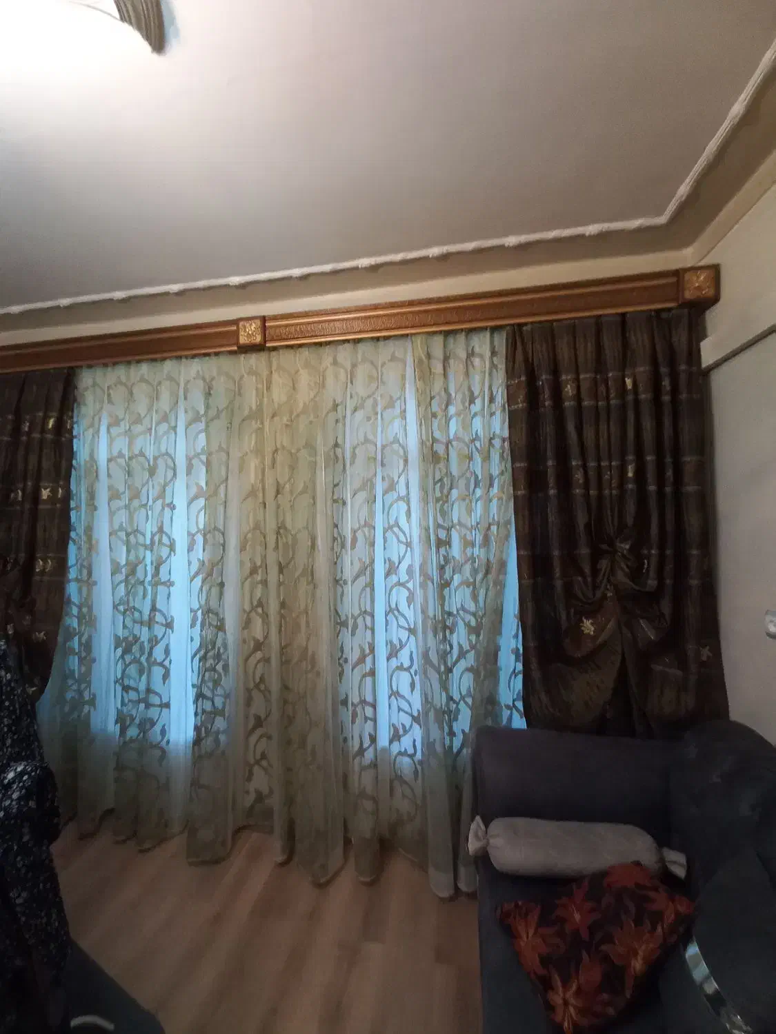 پرده|پرده، رانر، رومیزی|خوی, |دیوار