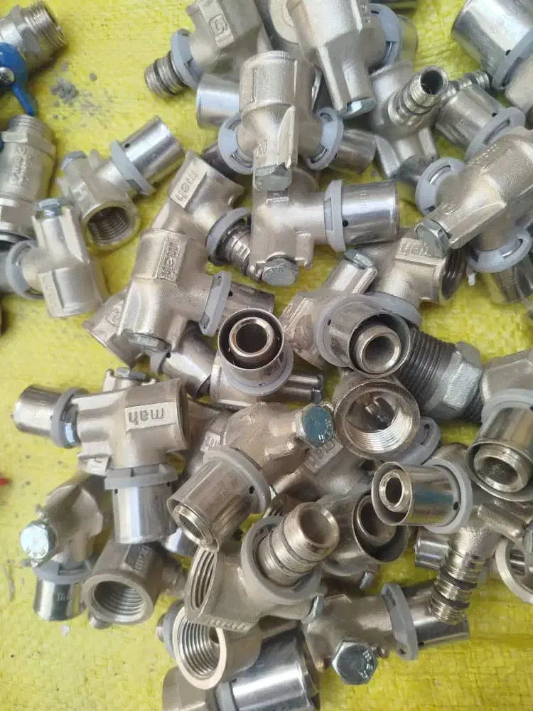 خریدوفروش لوله و اتصالات۵لایه،شیرفلکه،سوپر پایپ|مصالح و تجهیزات ساختمان|اصفهان, شهرک کاوه|دیوار