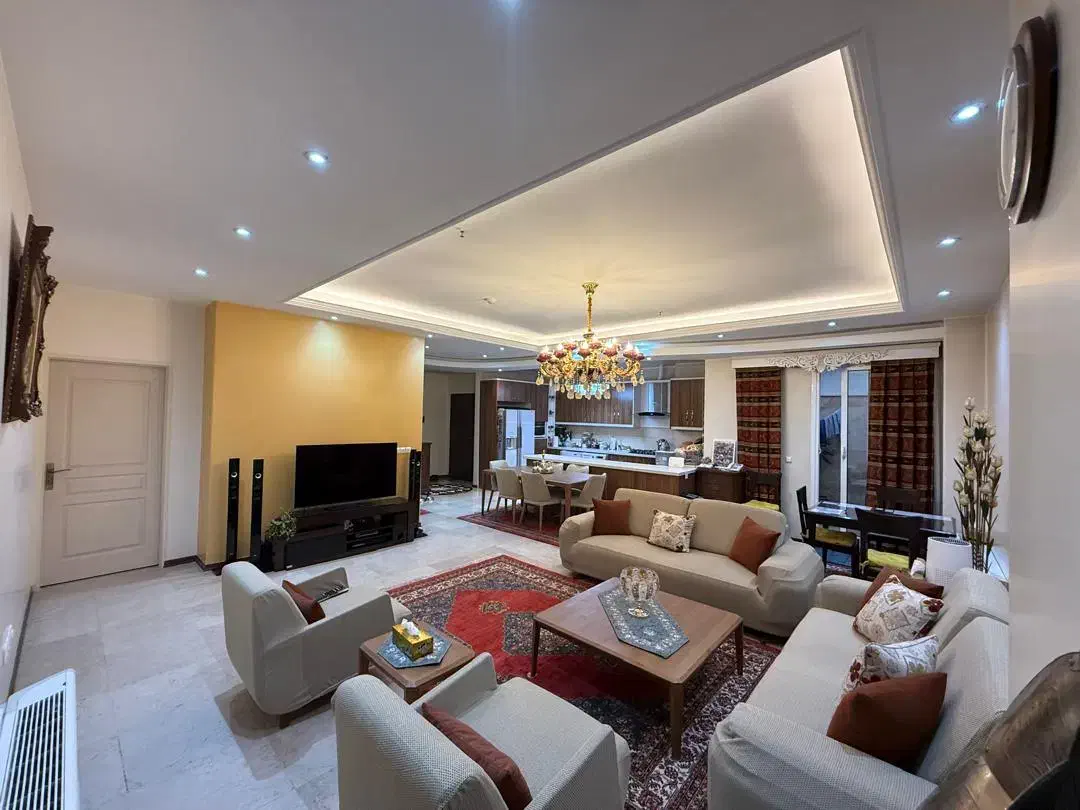 متر شیک با دو پاسیو اختصاصی  طبقه اول بنی‌فاطمه