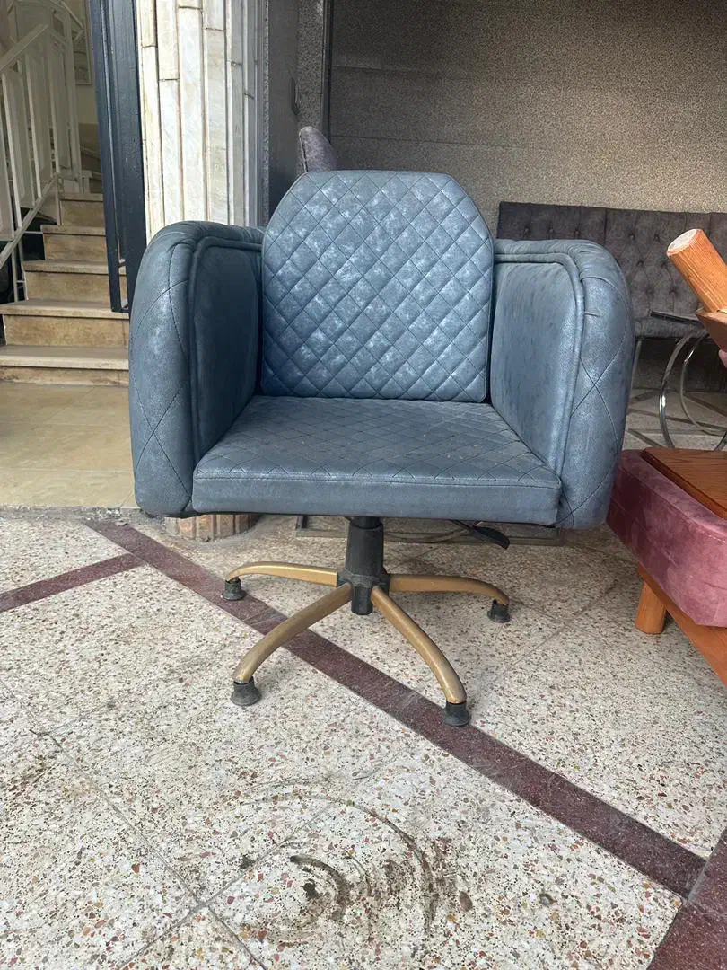 فروش فوری تجهیزات سالن زیبایی|آرایشگاه و سالنهای زیبایی|لاهیجان, گلستان|دیوار