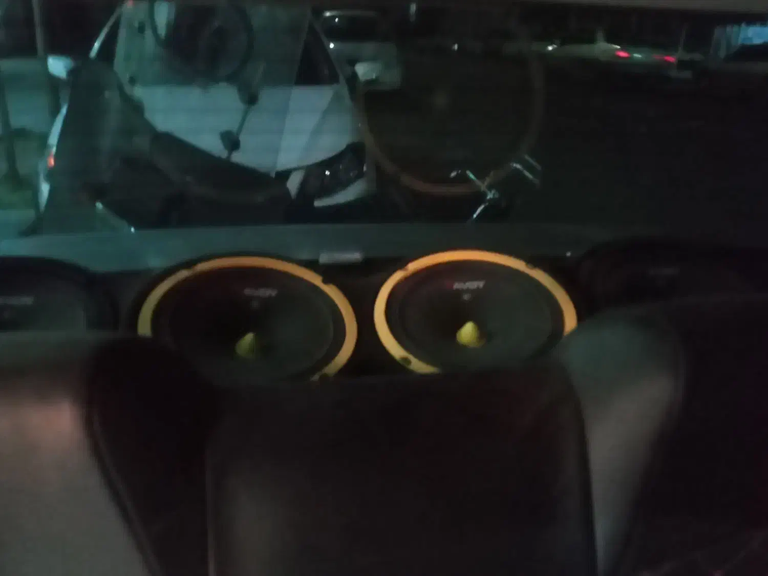 میدرنج دهنه ۸ ساووی اصلی|قطعات یدکی و لوازم جانبی|تربتحیدریه, فرمانداری|دیوار