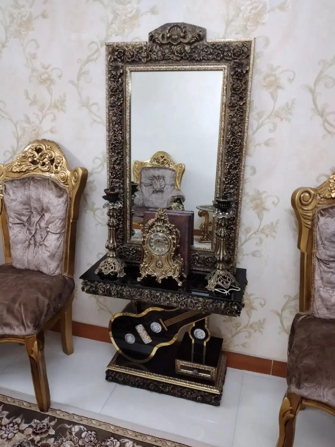 سرویس مبل استیل و آینه شمعدان و ساعت ایستاده|مبلمان خانگی و میز عسلی|فردیس, فردیس|دیوار