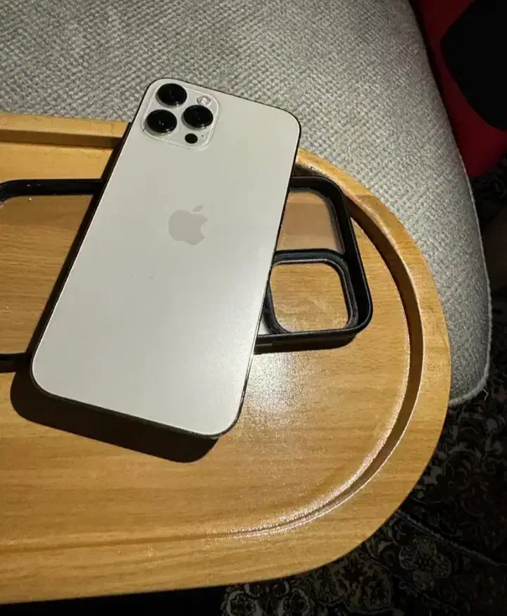 آیفون۱۲پرو۲۵۶کم کار|موبایل|شهرکرد, |دیوار