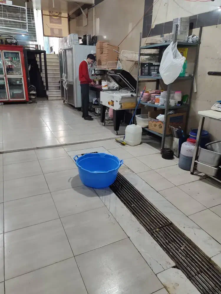 اجاره مغازه تجاری|اجارهٔ مغازه و غرفه|قم, زنبیل آباد|دیوار