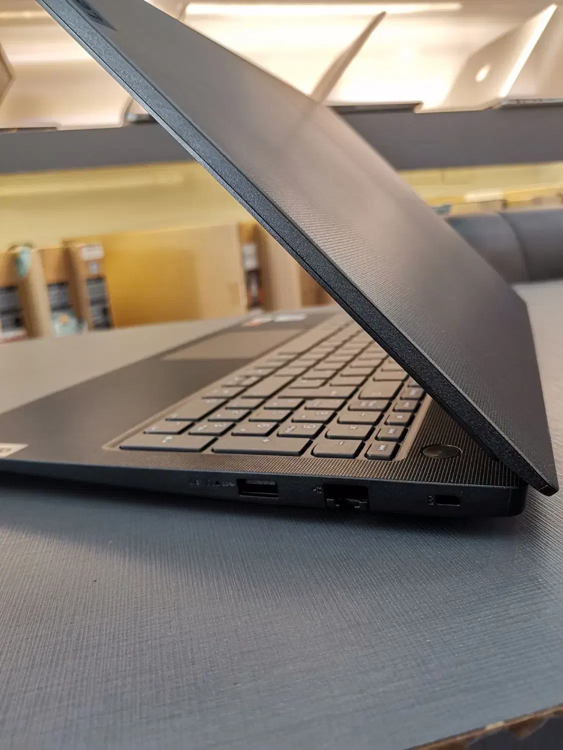 لنوو آکبند ۲۰۲۵ دانشجویی و ترید و حسابداری|رایانه همراه|یزد, |دیوار