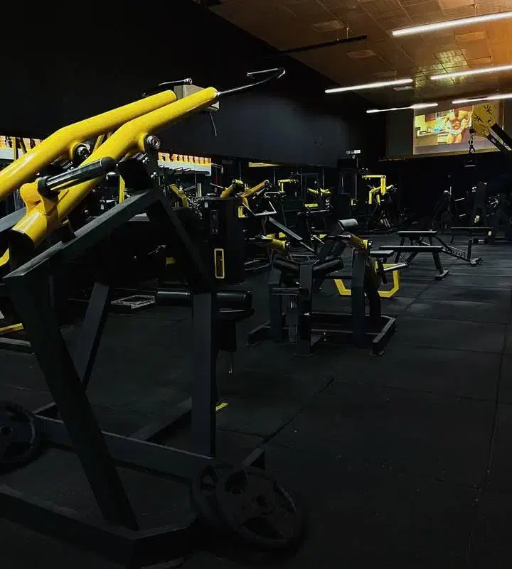 منشی و شاگرد برای باشگاه بدنسازی اقایان|استخدام اداری و مدیریت|زابل, |دیوار