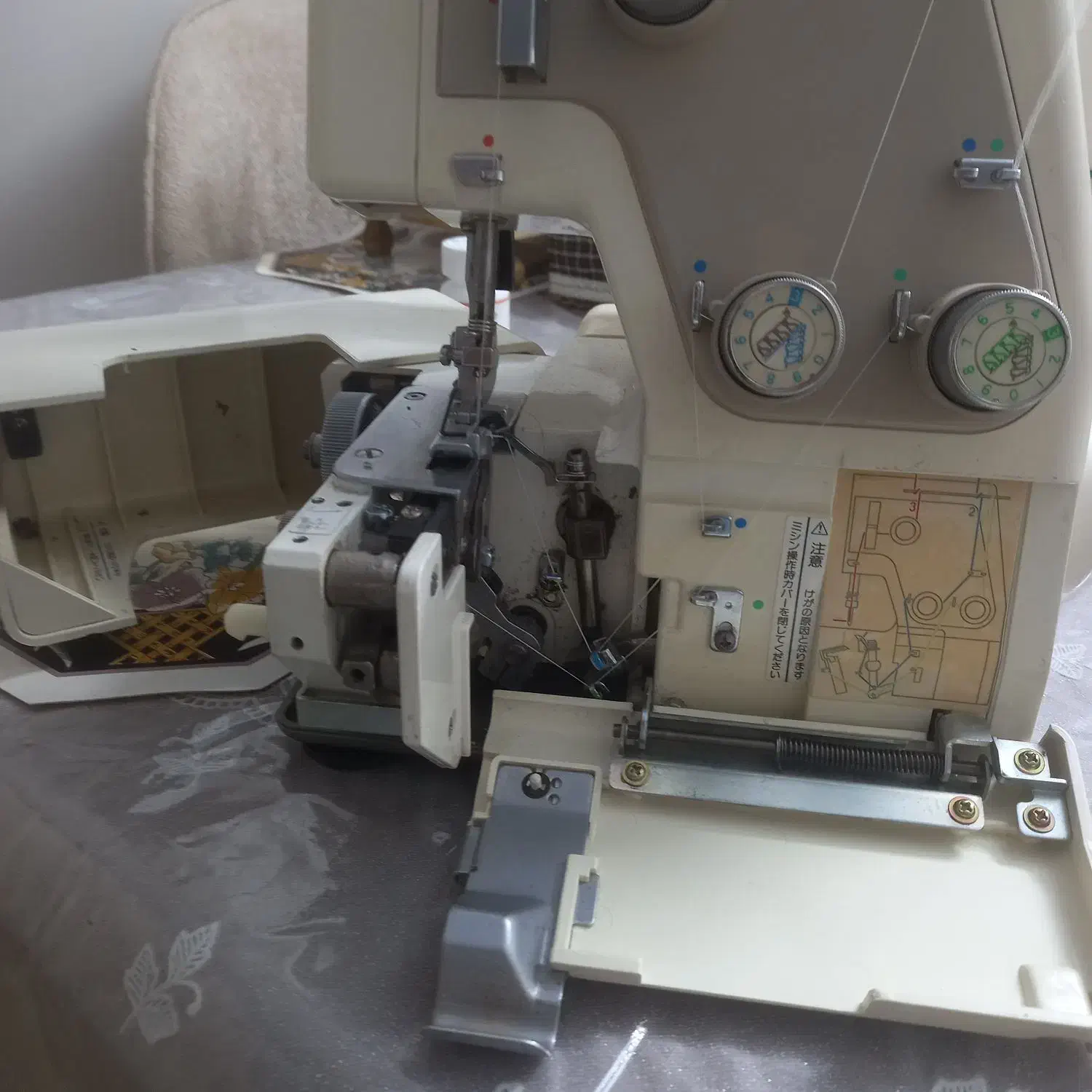 چرخ سردوز|چرخ خیاطی و ریسندگی|تهران, مینای شمالی (مخبر)|دیوار