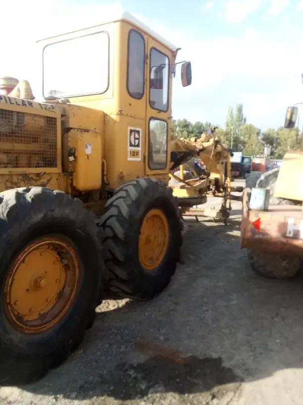 گریدر 12F|خودرو سنگین|تهران, شهرک صادقیه|دیوار