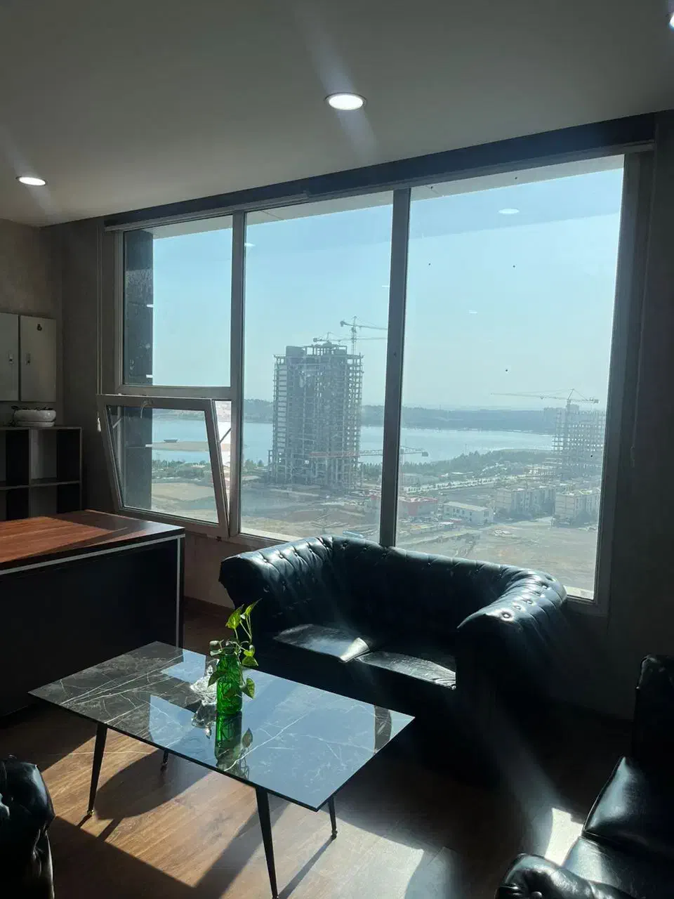 استخدام بخش فروش و اداری منطقه دریاچه چیتگر|استخدام بازاریابی و فروش|تهران, گلستان (شهرک راه آهن)|دیوار