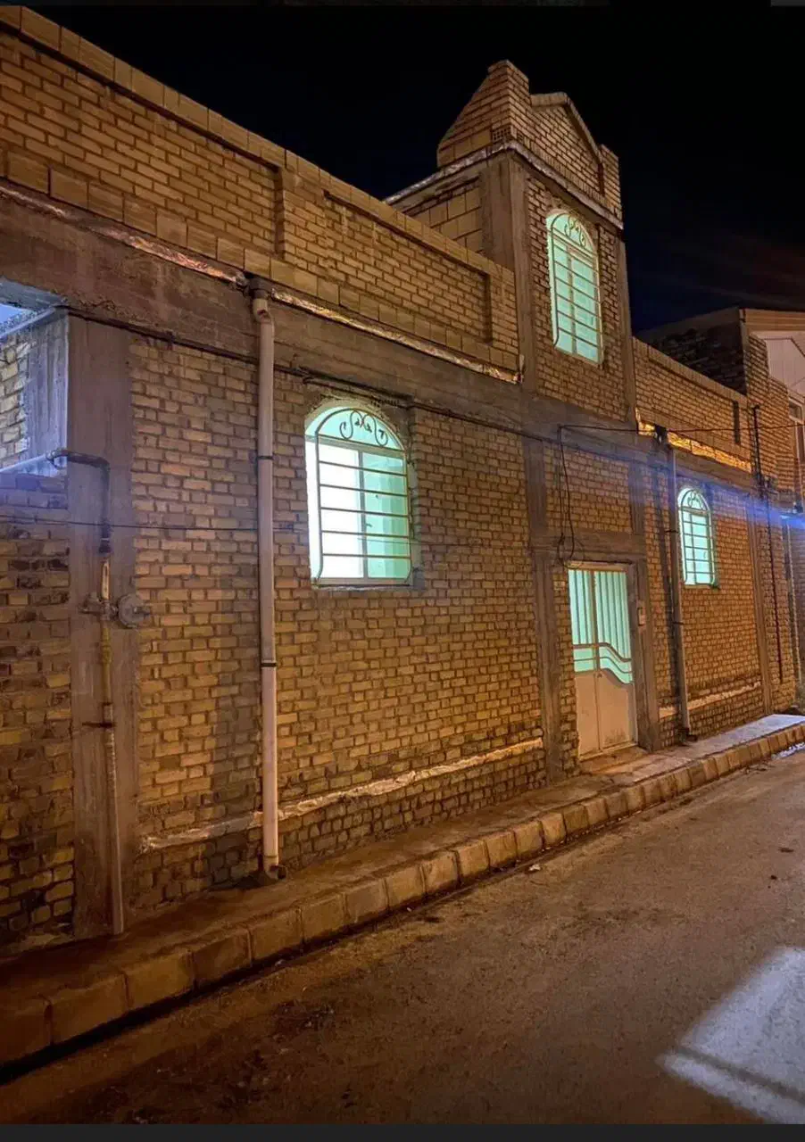 منزل مسکونی ۲۲۰متر دونبش. نوشین شهر|فروش خانه و ویلا|ارومیه, |دیوار