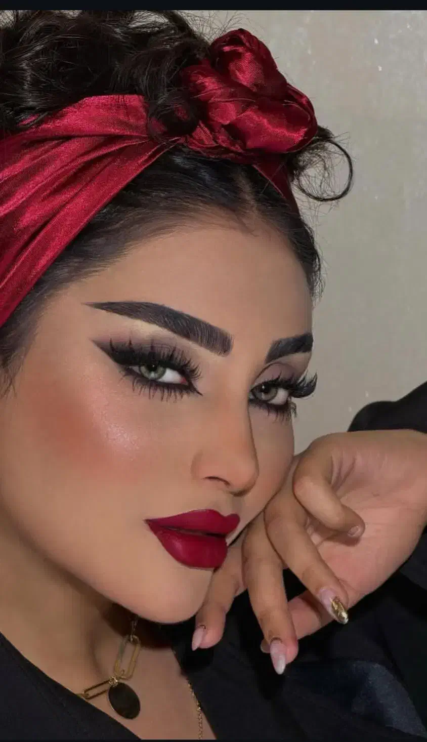 اجاره صندلی در سالن زیبایی|خدمات آرایشگری و زیبایی|مرند, |دیوار