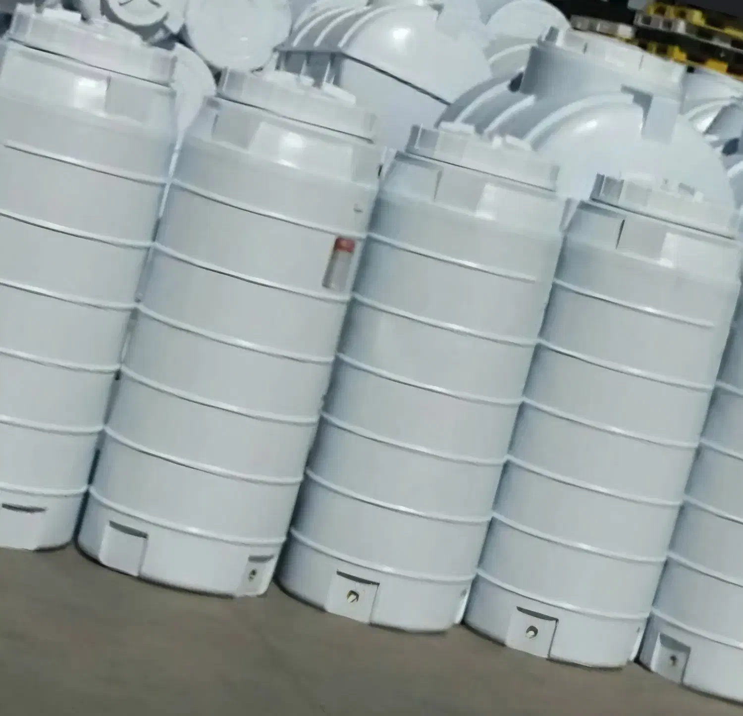 ۵۰۰۰۰۰ مخزن|عمدهفروشی|پرند, فاز ۲|دیوار