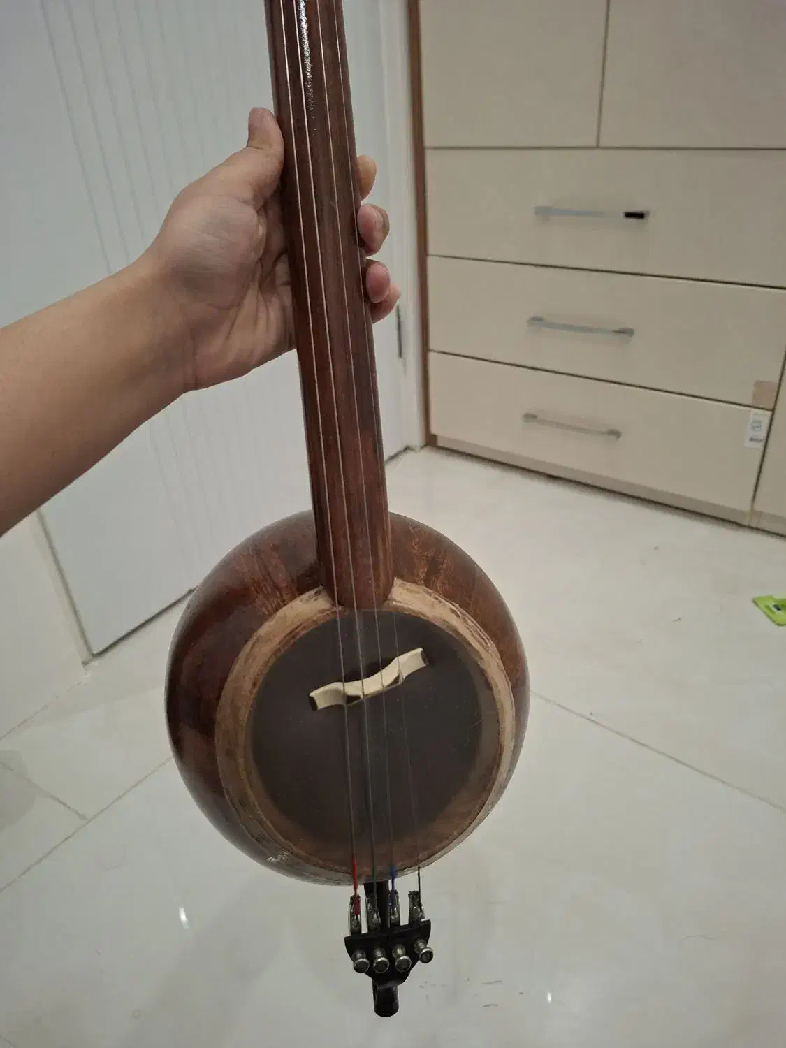 کمانچه|سازهای سنتی|کرمان, |دیوار