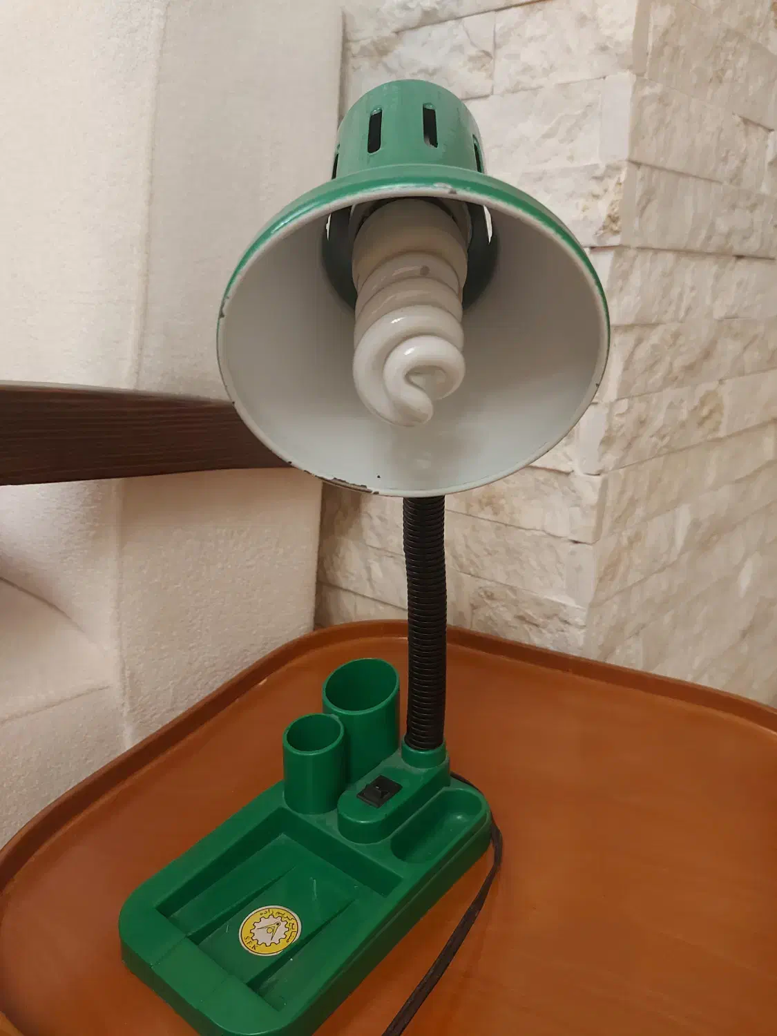 چراغ مطالعه|چراغ خواب و آباژور|رشت, کوی مهر|دیوار