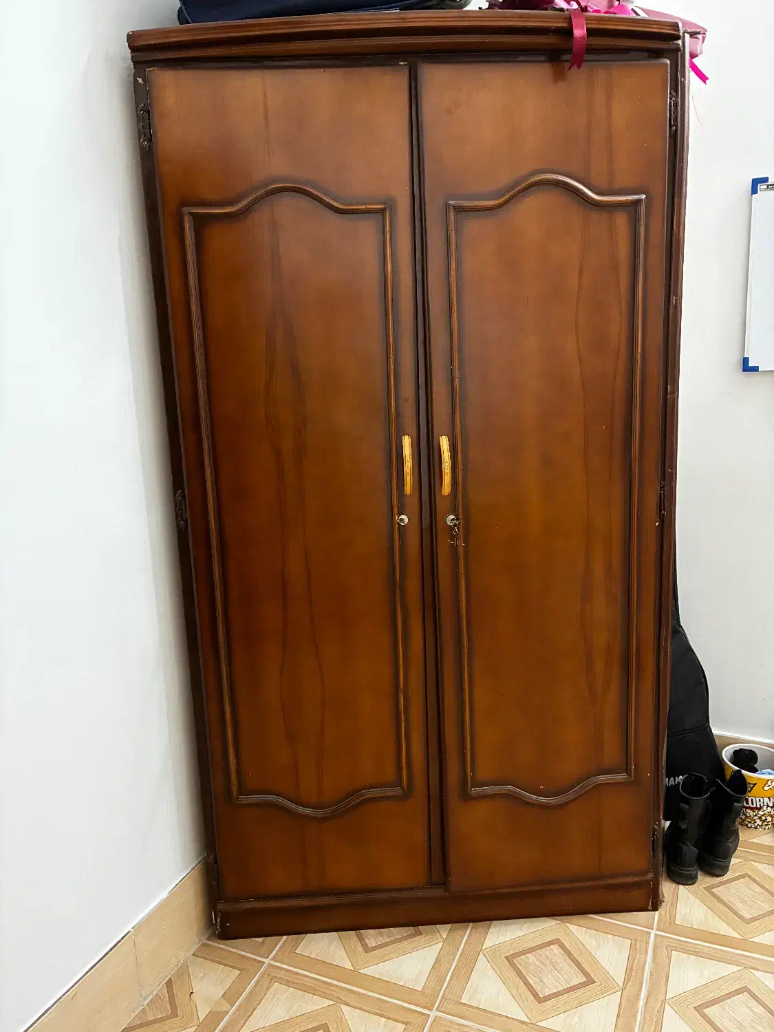 کمد|جاکفشی، کمد، دراور|شاهرود, |دیوار